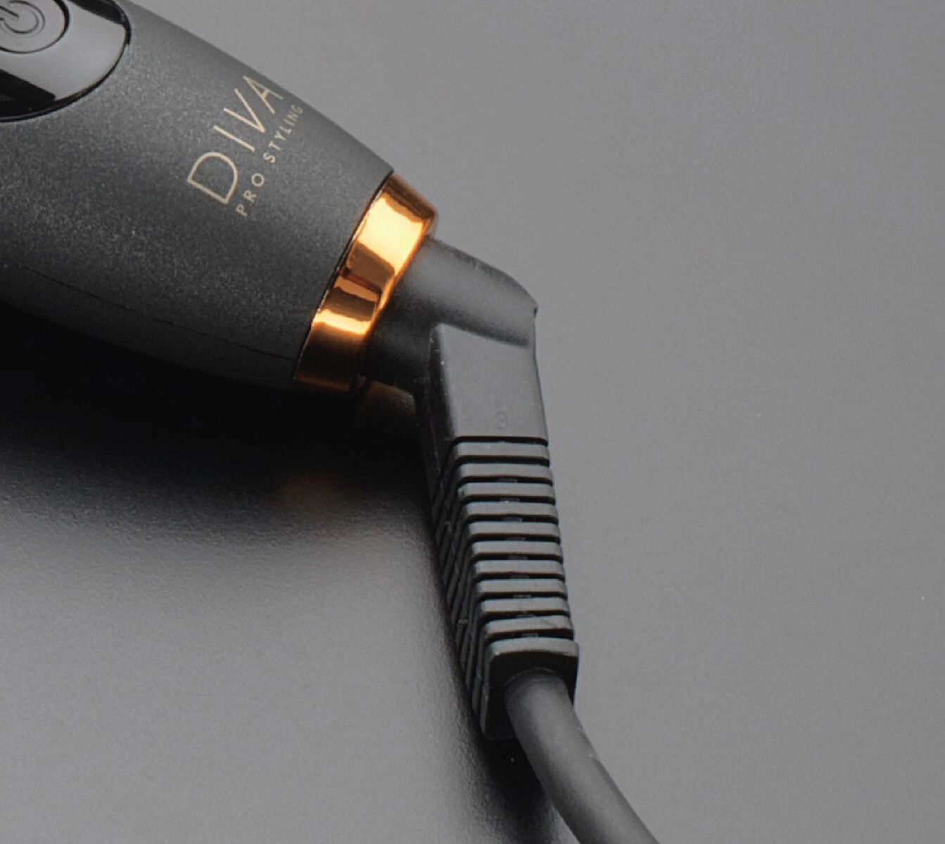 Diva Pro Digital Tong 32mm - Afbeelding 4